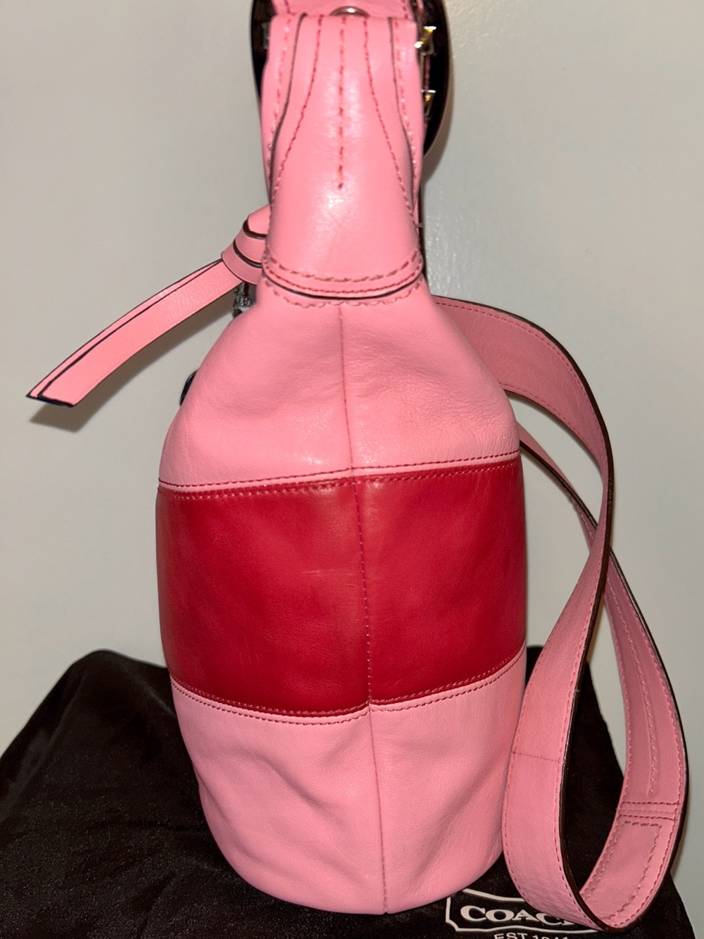 COACH Alternating Pink Leather Rugby
Stripes Bleeker duffle crossbody. RARE! - Picture 9 of 14
